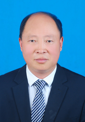 <a href='http://www.oh-theplaceswellgo.com/tags/第一完全學(xué)校/' target='_blank'><u>南陽市第一完全學(xué)校</u></a>高中部校長羅東