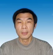 陳明軒，河南省骨干教師，高級(jí)教師，數(shù)學(xué)學(xué)科