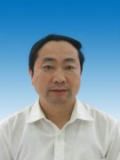 王永遠(yuǎn)：高級(jí)教師，國(guó)家級(jí)優(yōu)秀教師，英語學(xué)科