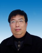 楊運(yùn)鋒，河南省勞模，省狀元班主任，高級(jí)教師