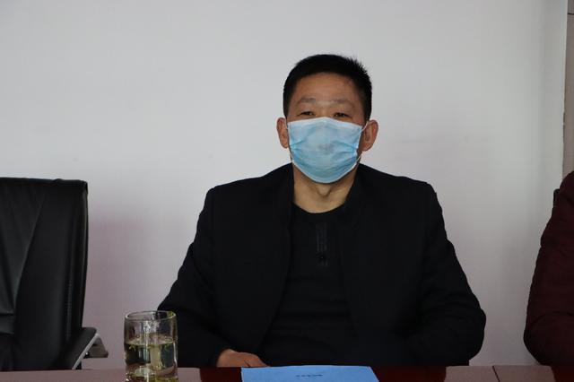 市教育局對(duì)南陽(yáng)一中、南陽(yáng)五中高三開學(xué)準(zhǔn)備工作開展檢查驗(yàn)收