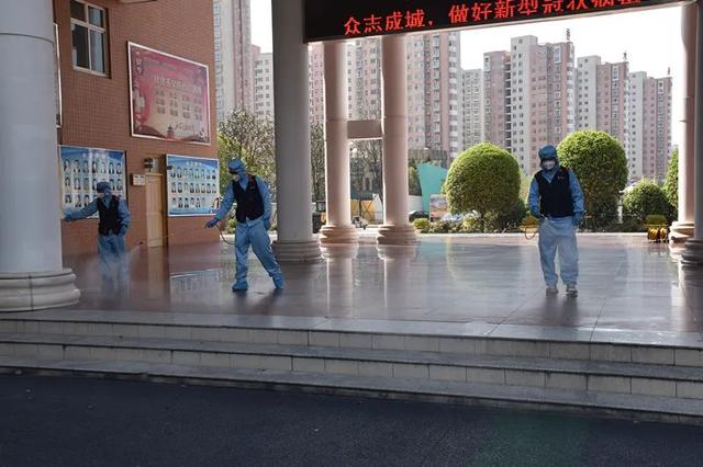 現(xiàn)場：南陽一中返校復(fù)學(xué)首日全流程：貼心、放心
